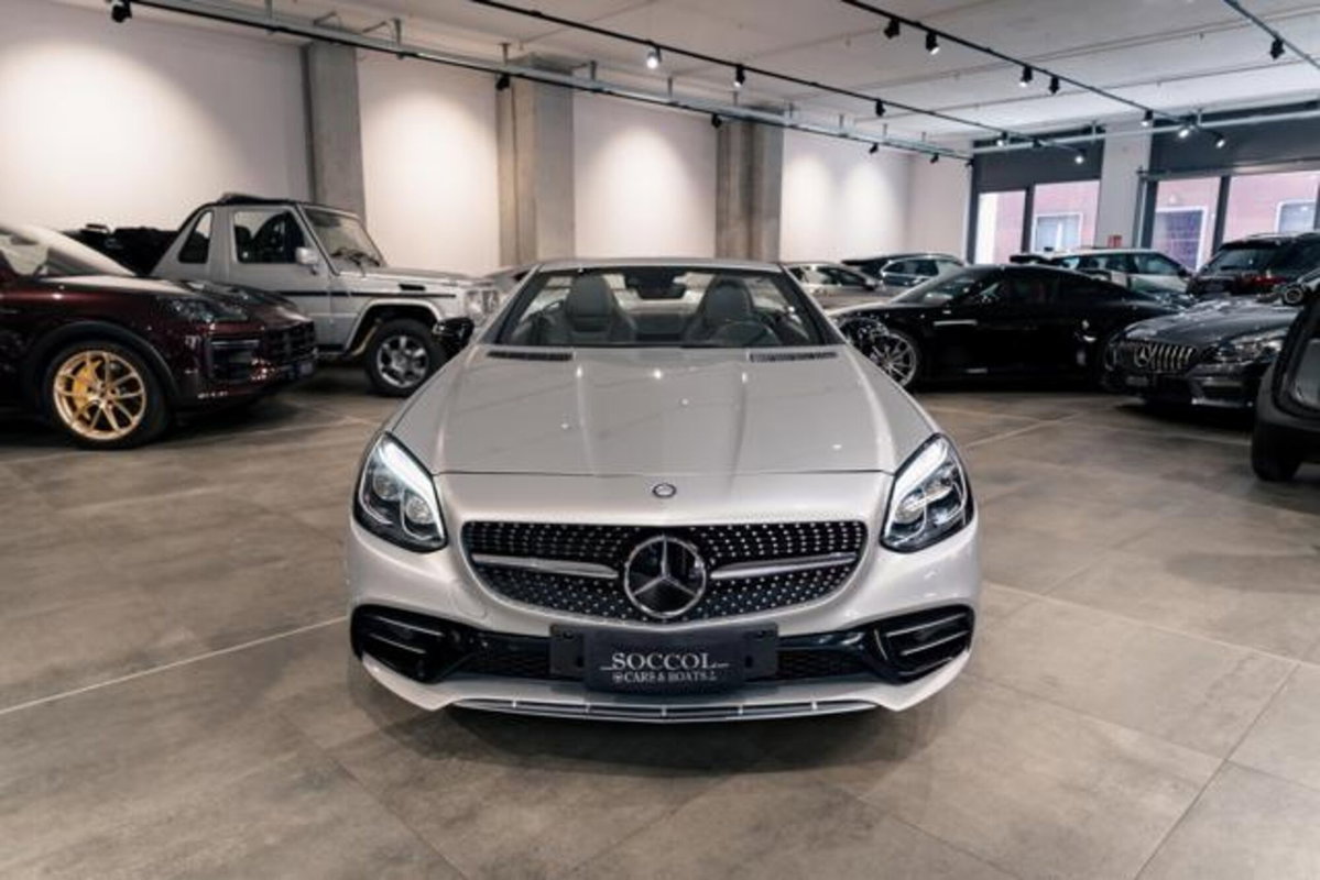 Mercedes-Benz SLC 43 AMG (2)