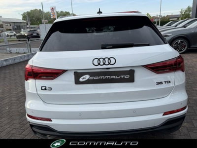Audi Q3 35 2.0 tdi Identity Black s-tronic (5)