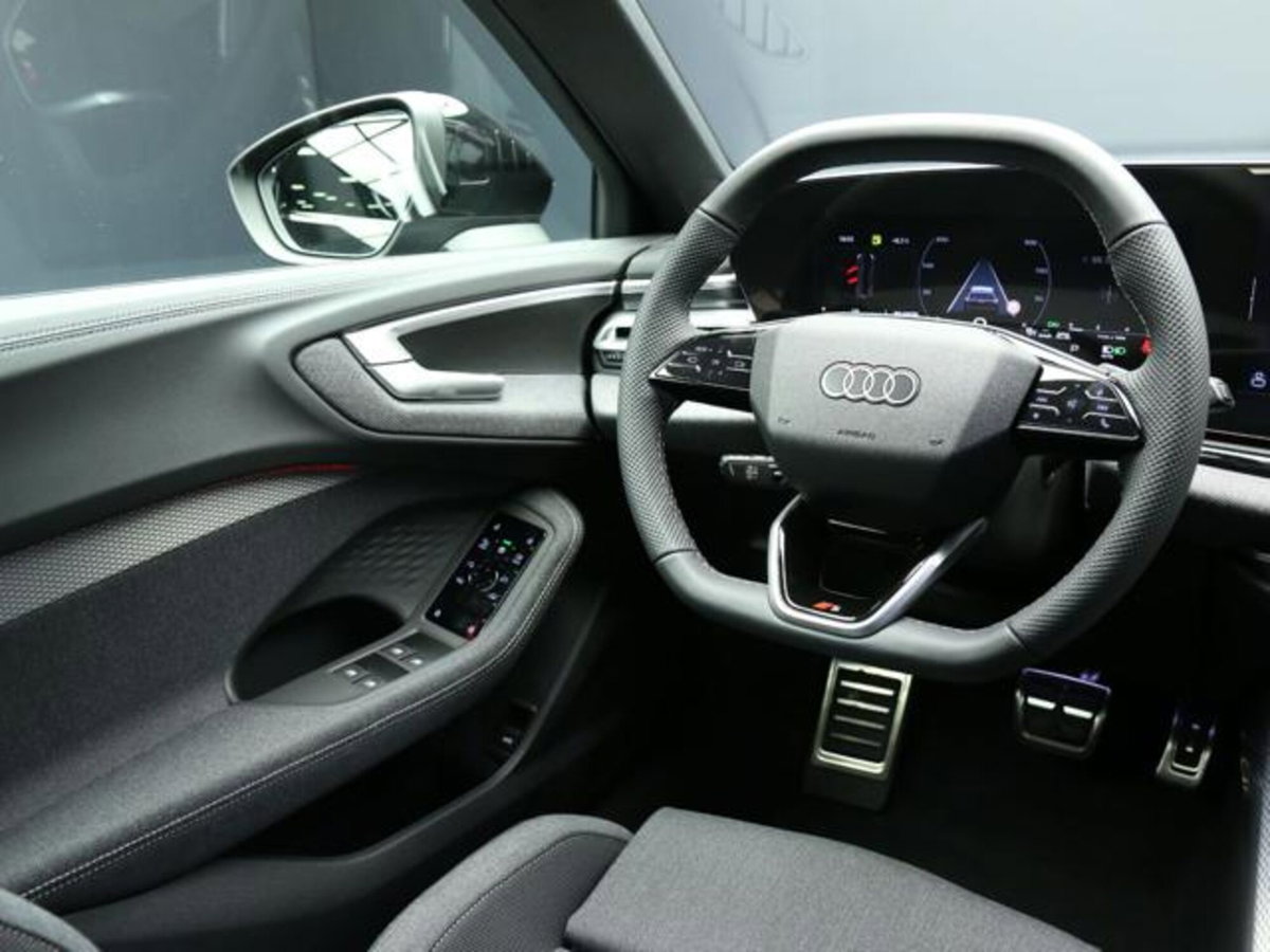 Audi A5 Avant 2.0 tdi mhev+ S line edition 204cv s-tronic (13)