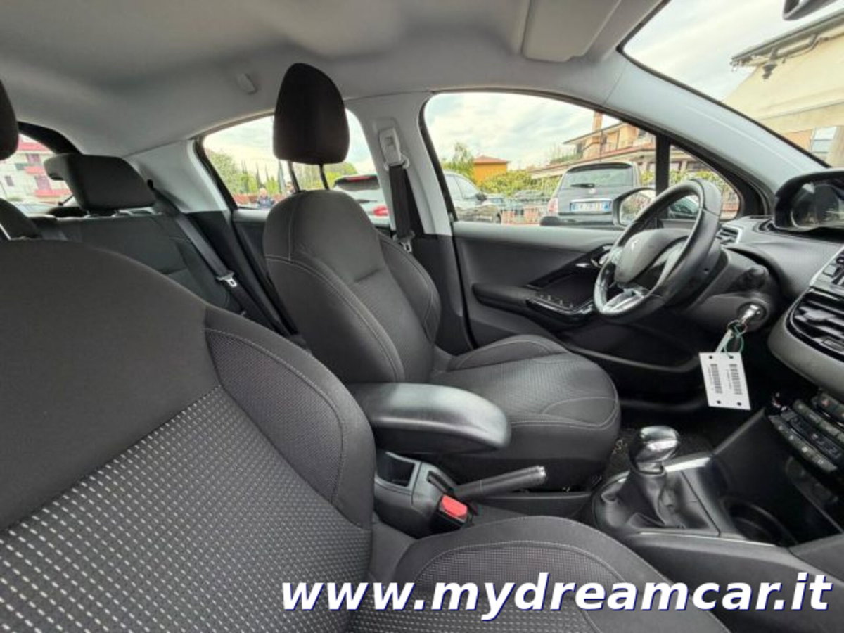 Peugeot 208 82 5 porte Allure (12)