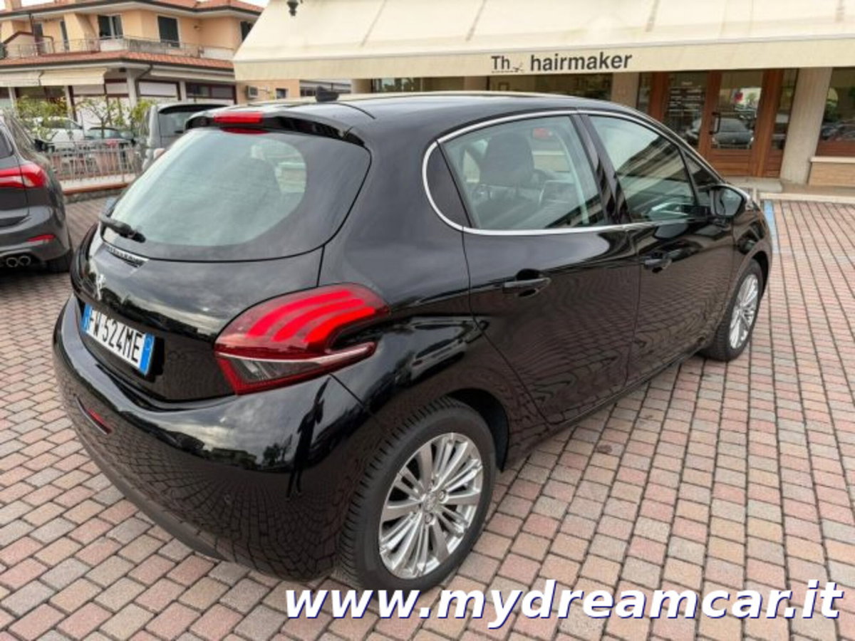 Peugeot 208 82 5 porte Allure (6)