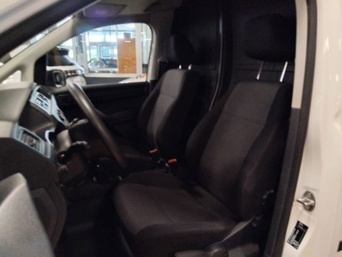 Volkswagen Caddy 1.4 TGI Trendline (12)