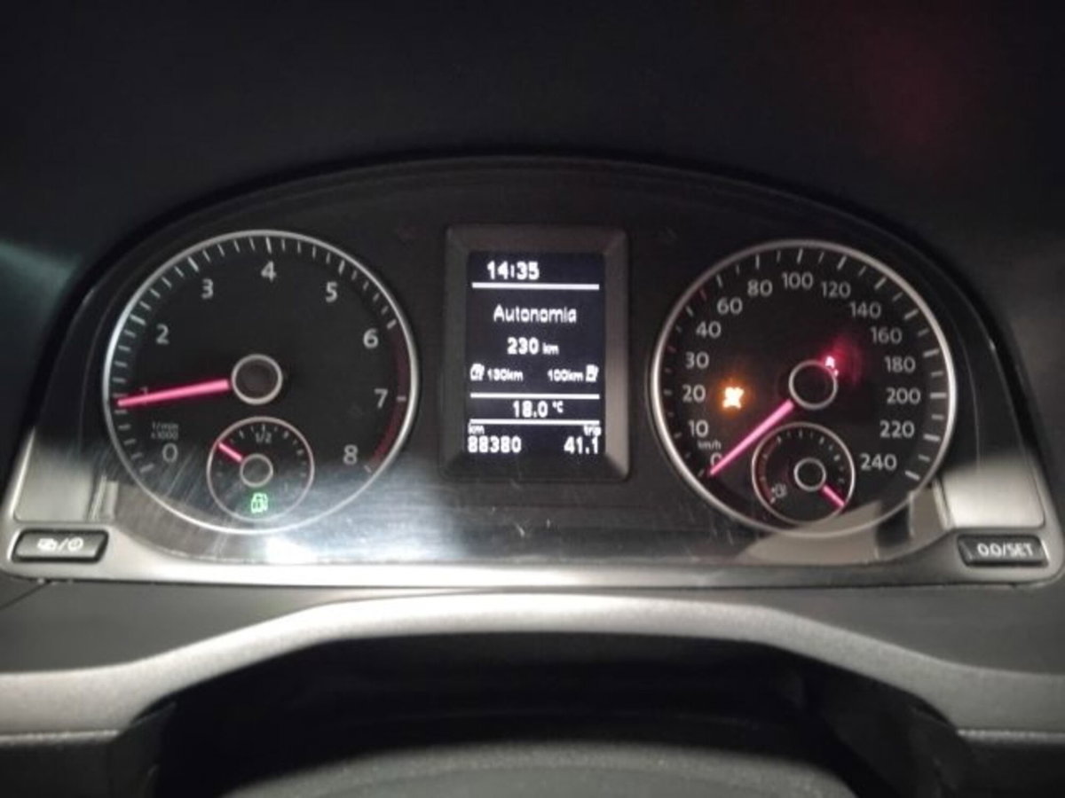 Volkswagen Caddy 1.4 TGI Trendline (17)