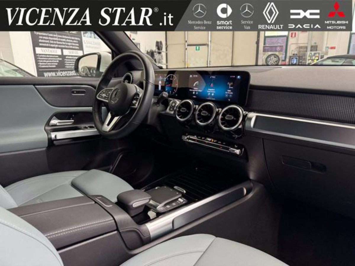 Mercedes-Benz GLB 180 d Automatic Sport (11)