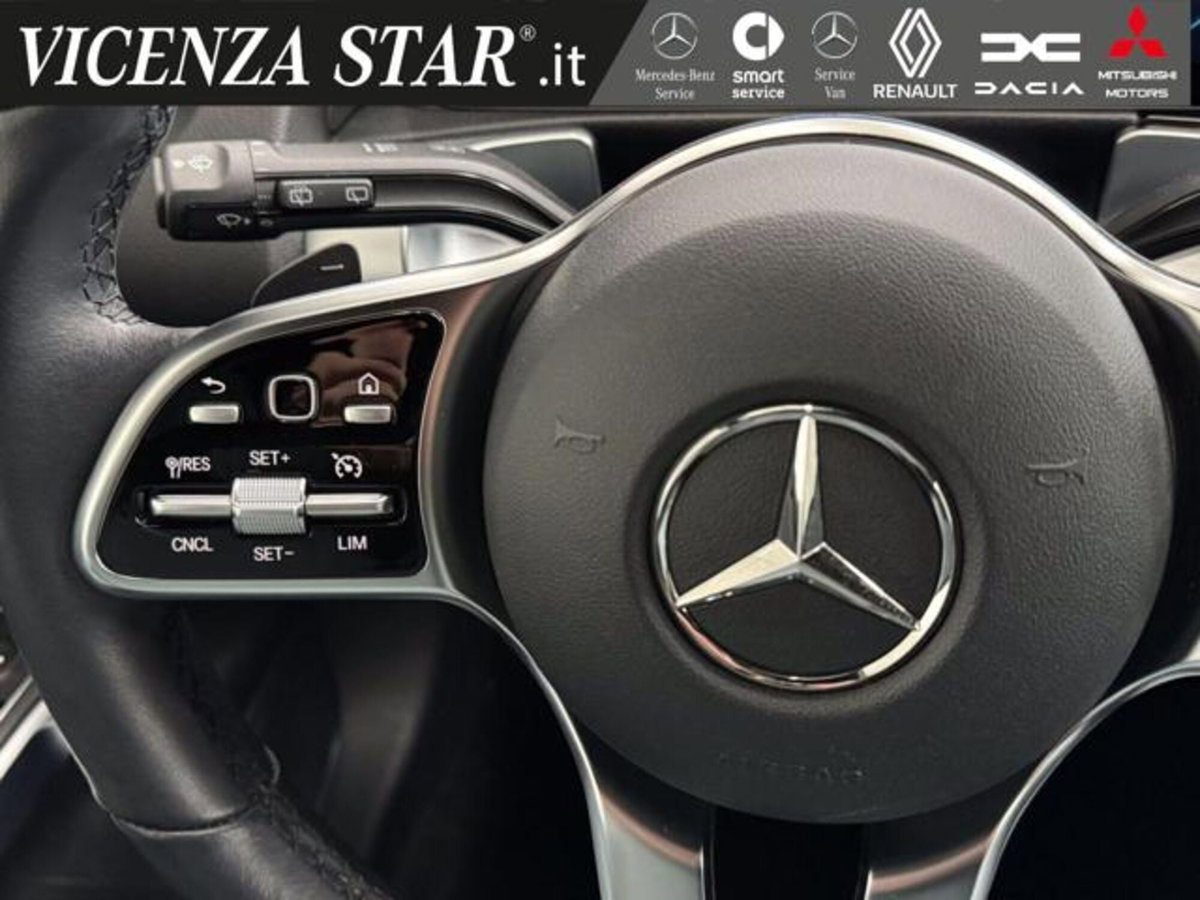 Mercedes-Benz GLB 180 d Automatic Sport (14)