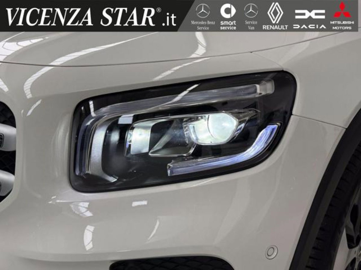 Mercedes-Benz GLB 180 d Automatic Sport (2)