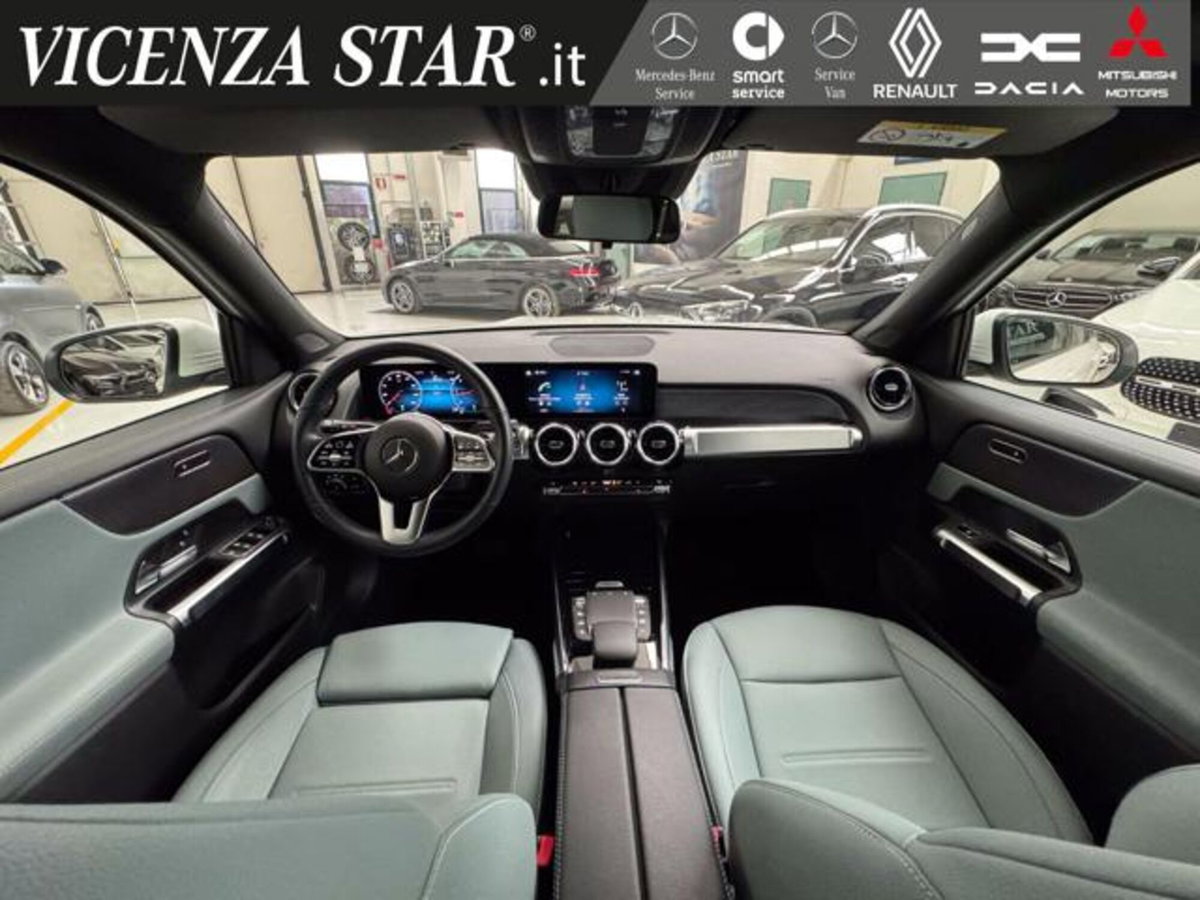 Mercedes-Benz GLB 180 d Automatic Sport (7)