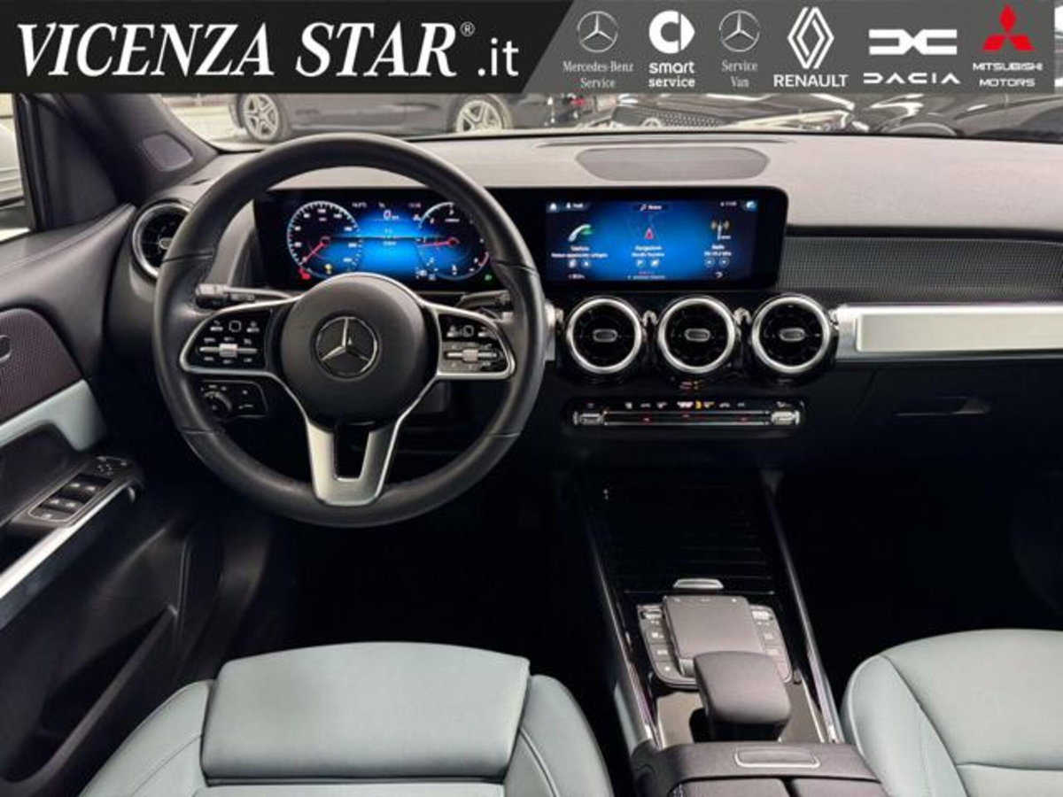 Mercedes-Benz GLB 180 d Automatic Sport (9)