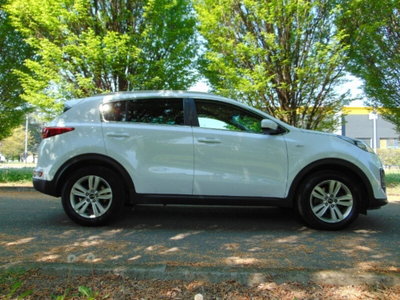 Kia Sportage 1.7 CRDI 2WD Business Class (4)