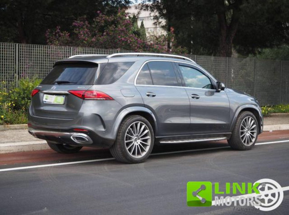 Mercedes-Benz GLE SUV 300 d 4Matic Premium Plus (2)