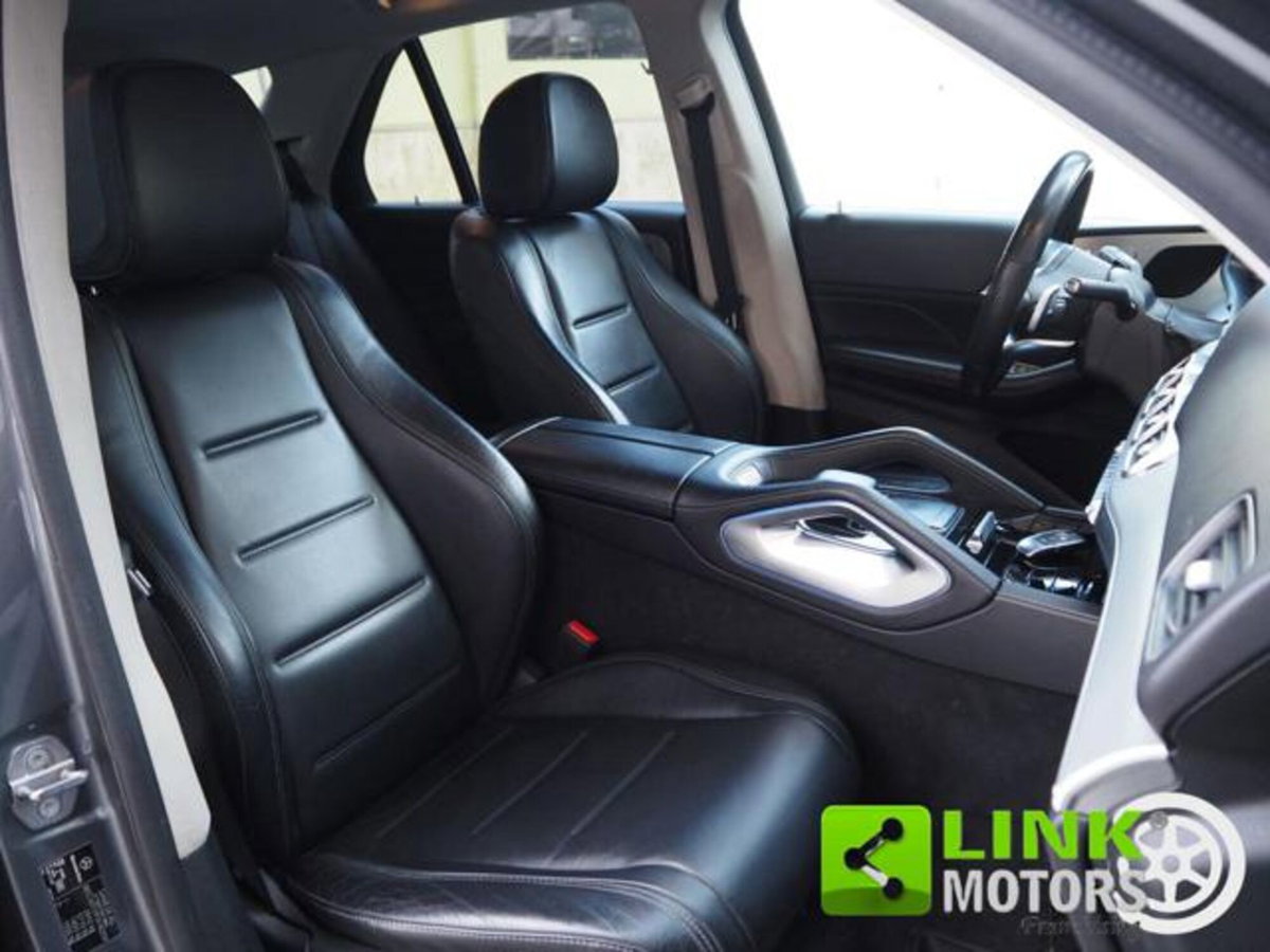 Mercedes-Benz GLE SUV 300 d 4Matic Premium Plus (20)