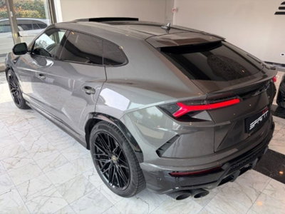 Lamborghini Urus 4.0 (2)