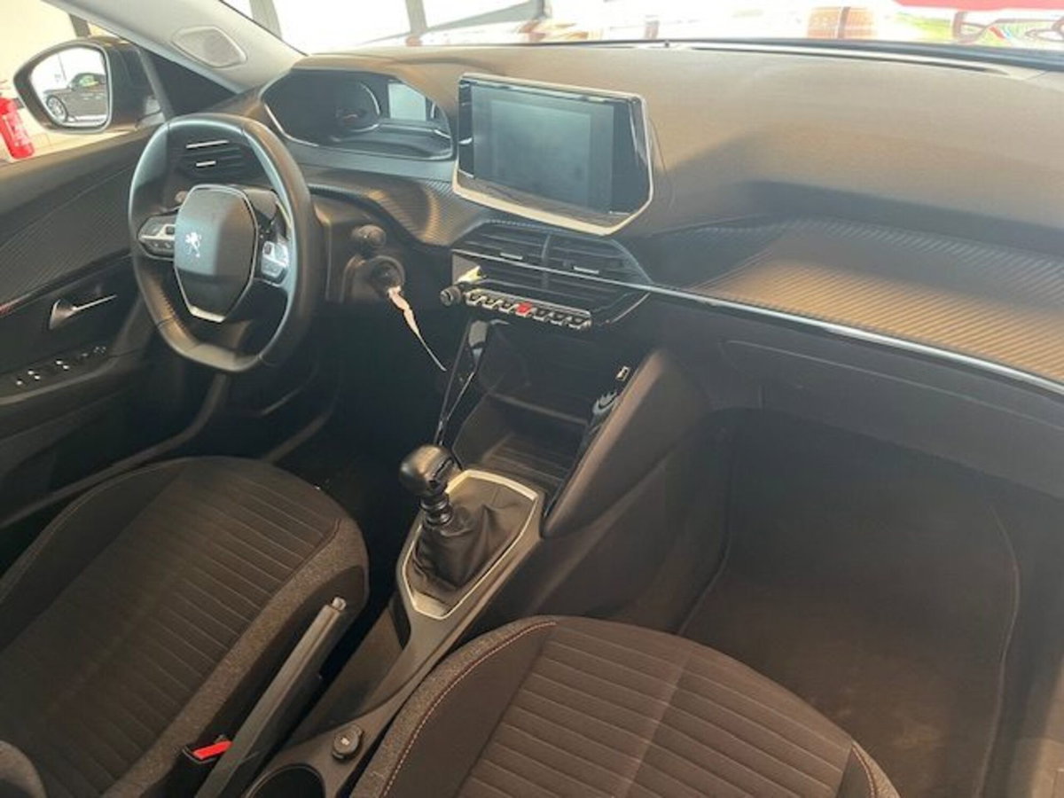 Peugeot 2008 BlueHDi 110 S&S Active Pack (11)