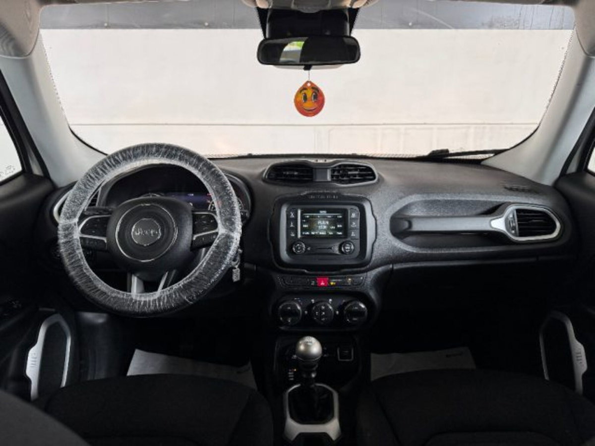 Jeep Renegade 2.0 Mjt 140CV 4WD Active Drive Limited (19)
