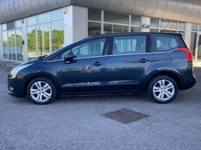 Peugeot 5008 2.0 HDi 163CV aut. Allure (8)