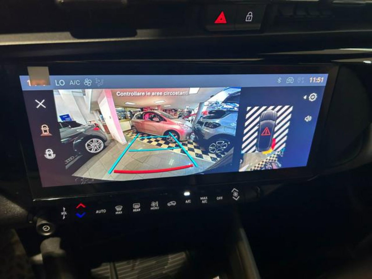 Alfa Romeo Junior 1.2 ibrida Sport Speciale 145cv edct6 (13)