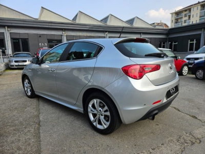 Alfa Romeo Giulietta 1.6 JTDm-2 Giulietta (6)