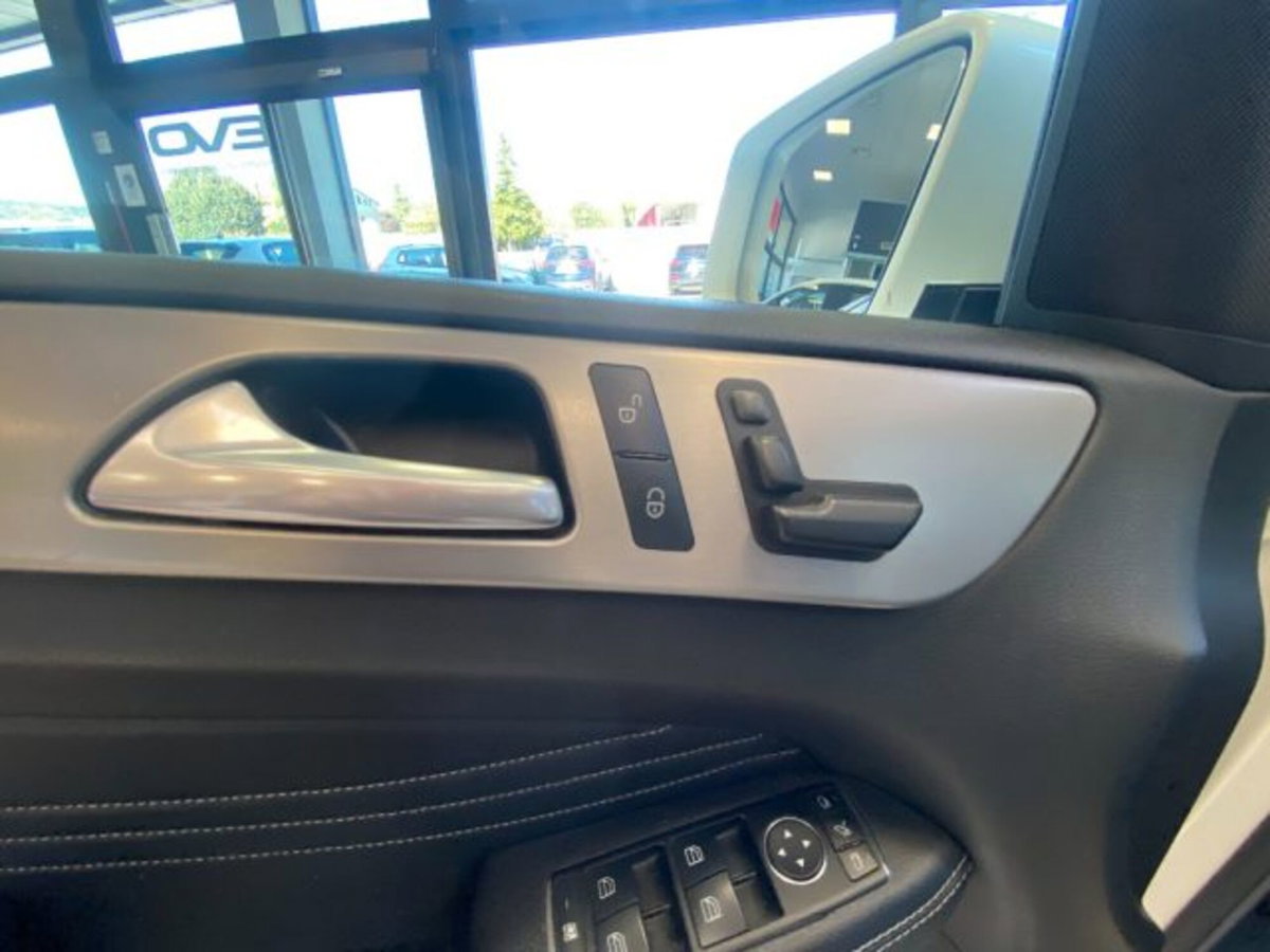 Mercedes-Benz Classe ML 250 BlueTEC 4Matic Premium (13)
