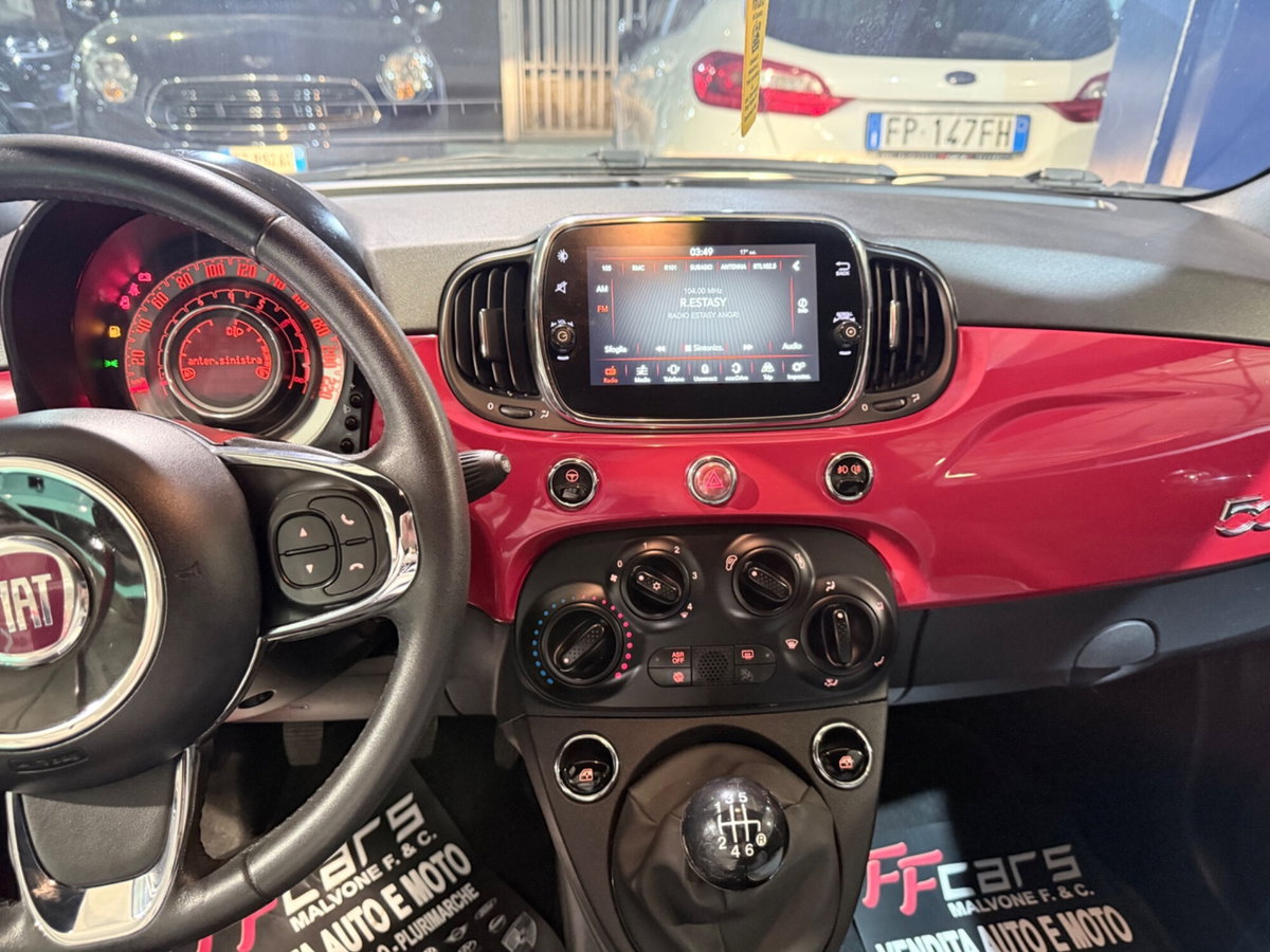 Fiat 500 1.0 Hybrid Red (17)