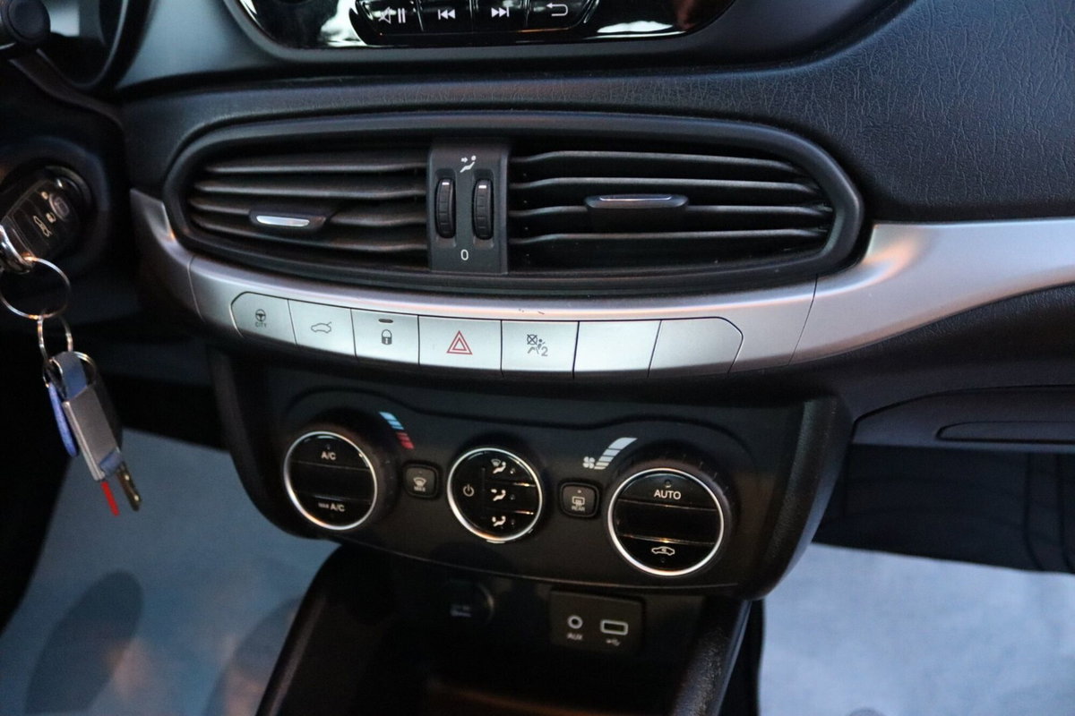 Fiat Tipo Tipo 1.4 5 porte Lounge (18)