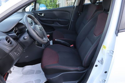 Renault Clio 1.5 dCi 8V 75CV 5 porte Costume National (11)