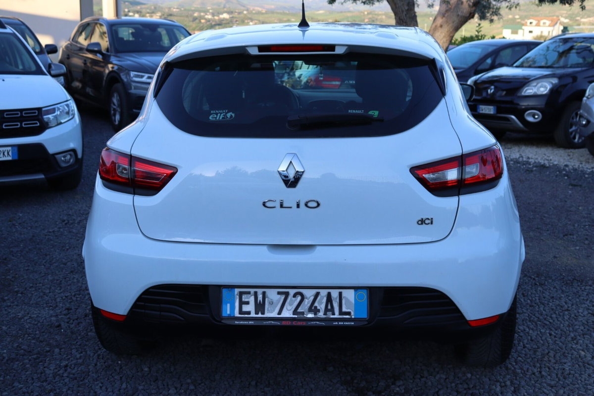 Renault Clio 1.5 dCi 8V 75CV 5 porte Costume National (5)