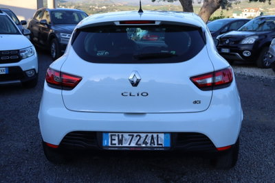 Renault Clio 1.5 dCi 8V 75CV 5 porte Costume National (5)