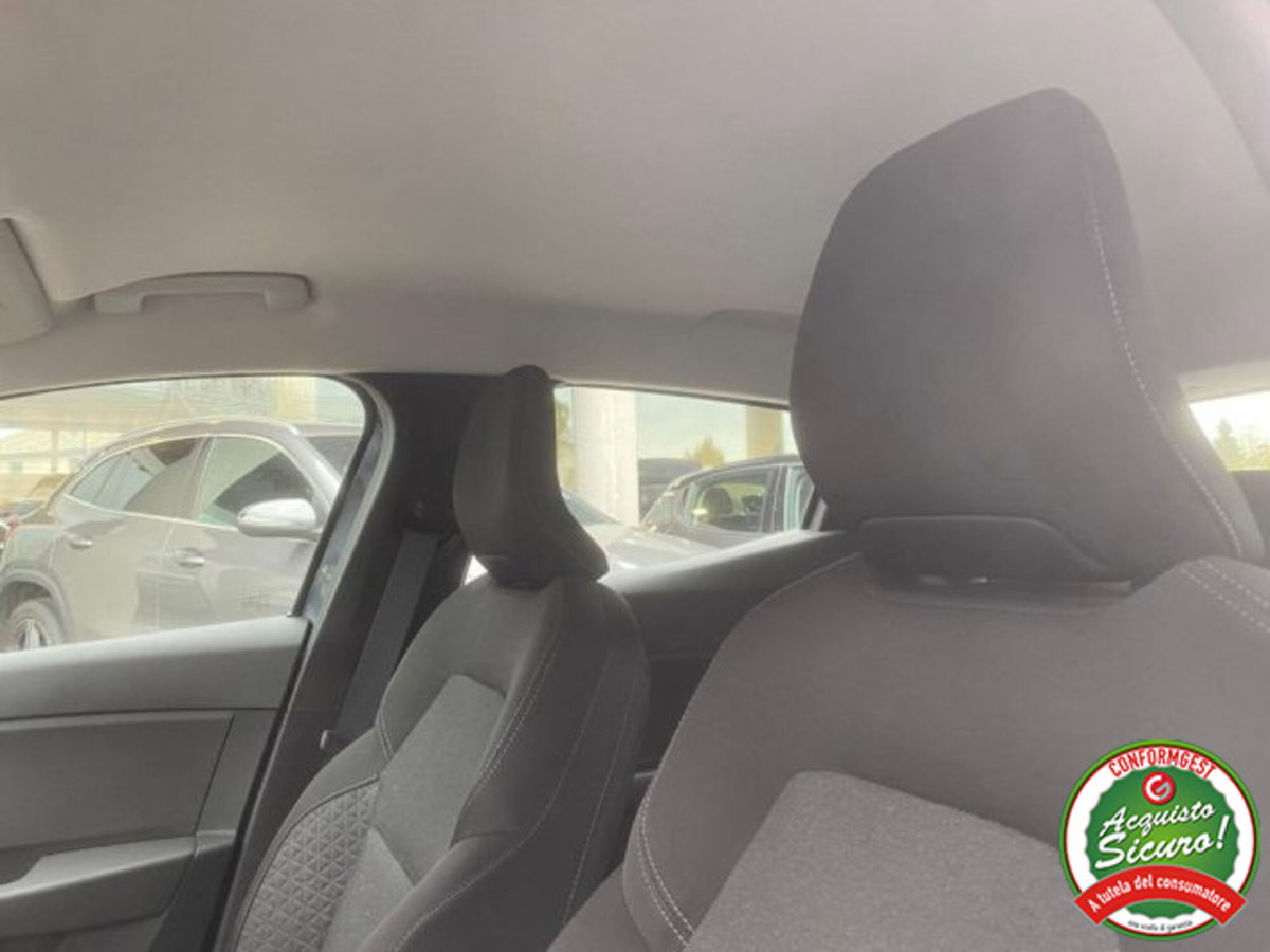 Renault Clio TCe 90 CV 5 porte Business (7)