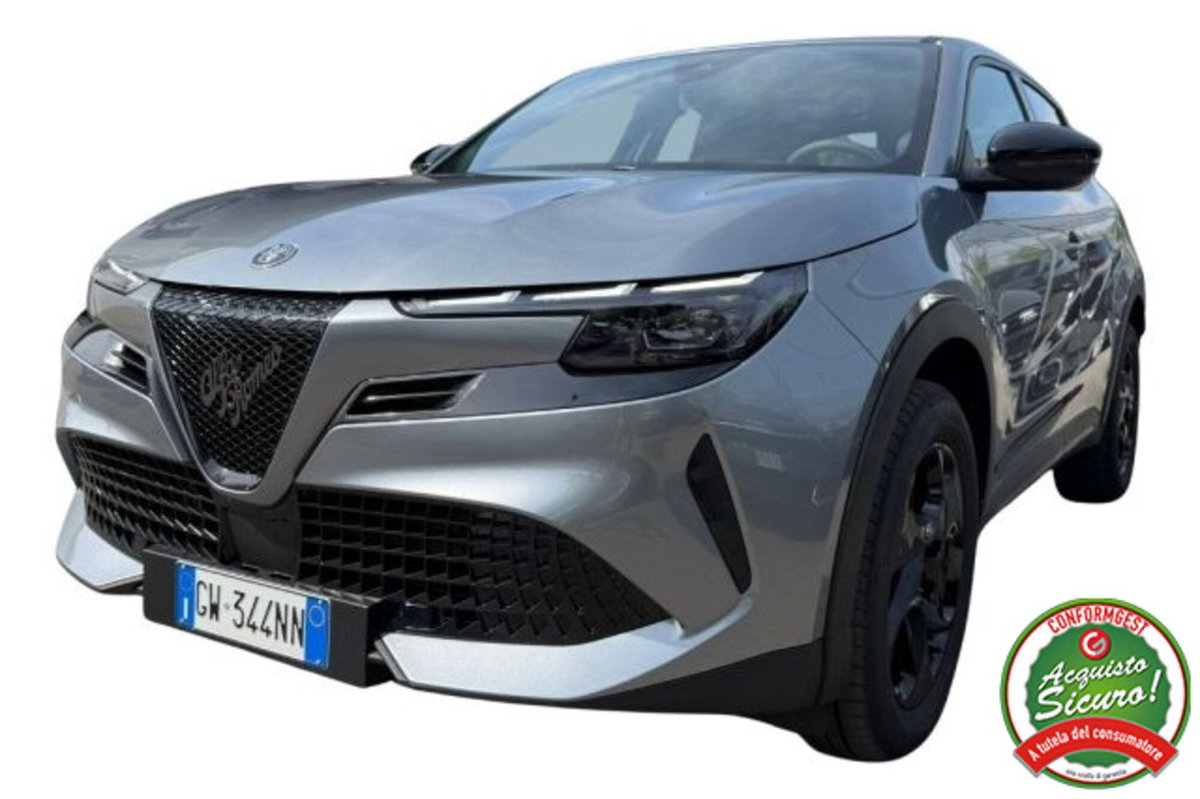 Alfa Romeo Junior 1.2 ibrida 145cv edct6 (3)