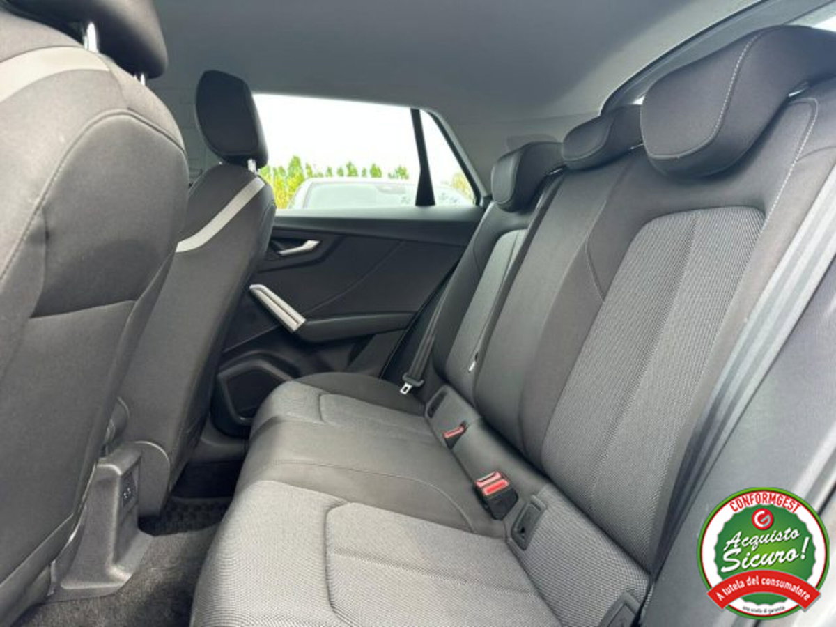 Audi Q2 Q2 35 TFSI S tronic Business (10)