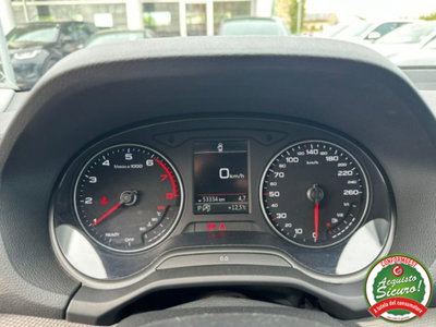 Audi Q2 Q2 35 TFSI S tronic Business (11)