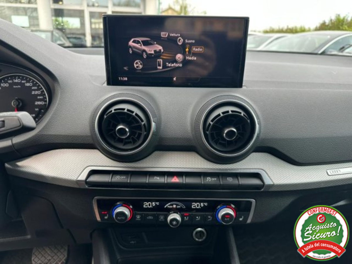 Audi Q2 Q2 35 TFSI S tronic Business (8)