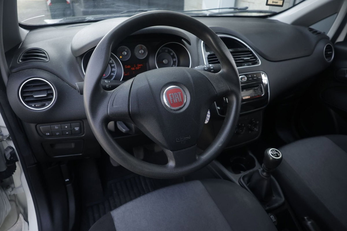 Fiat Punto 1.4 8V 3 porte Natural Power Easy (14)