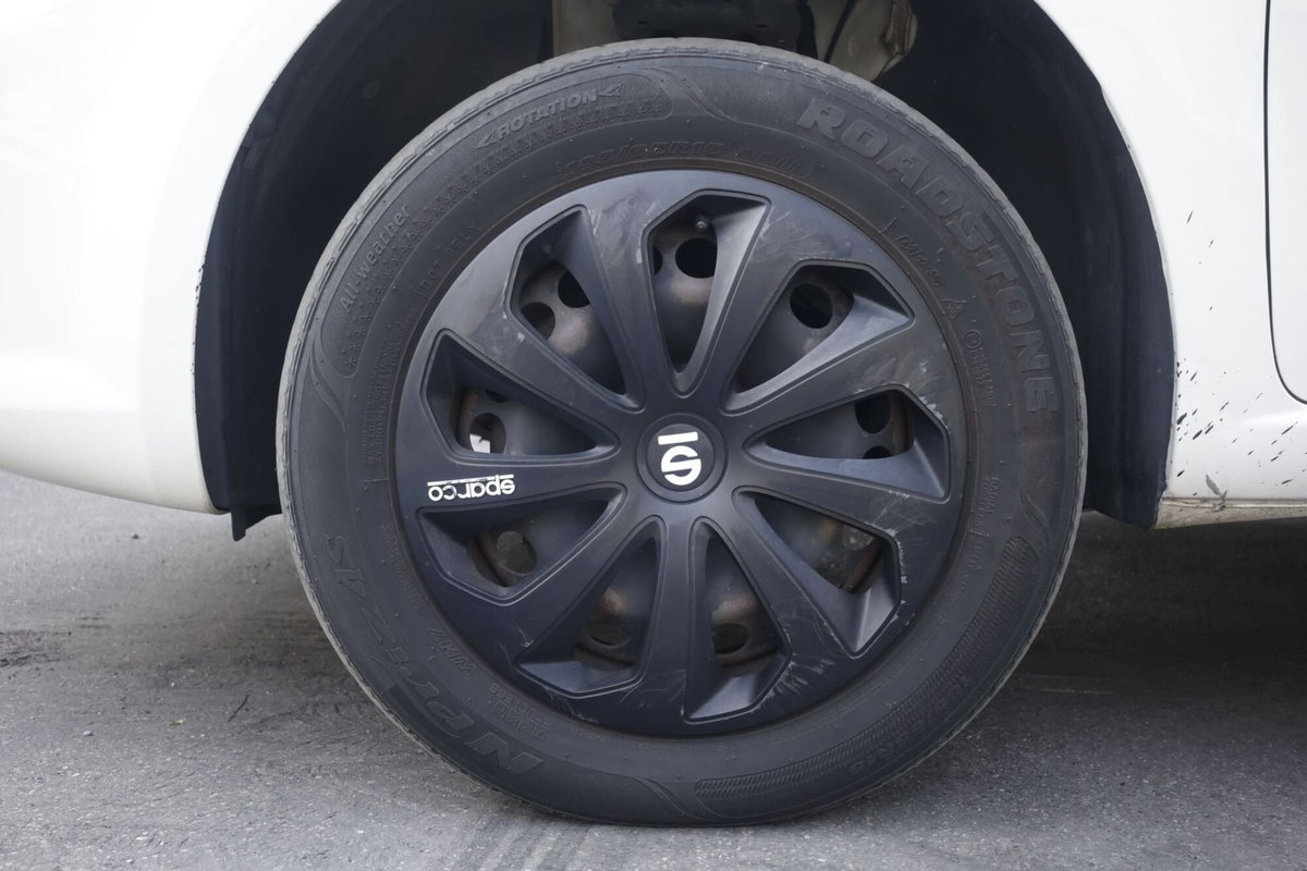 Fiat Punto 1.4 8V 3 porte Natural Power Easy (5)