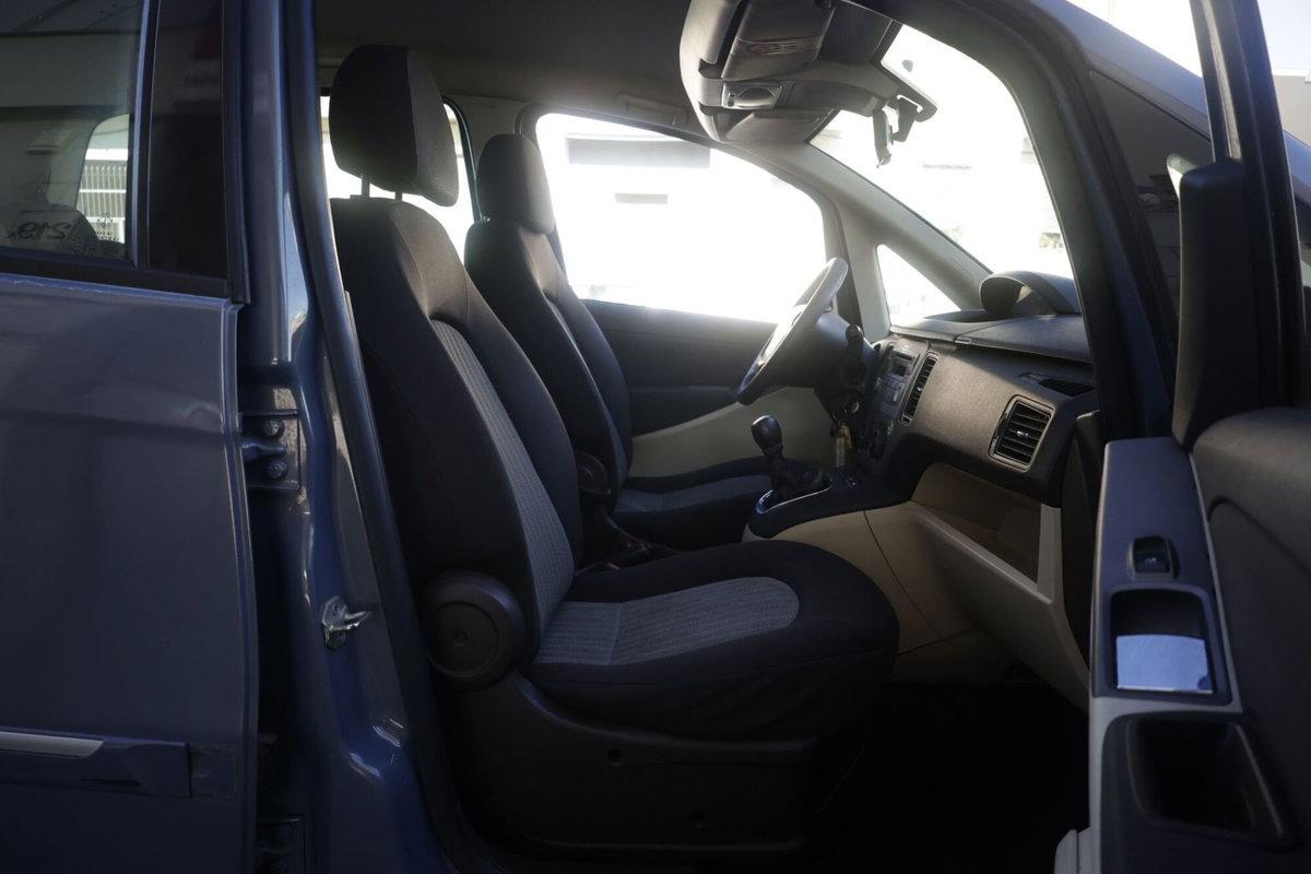 Lancia Musa Multijet 16V Platino (10)