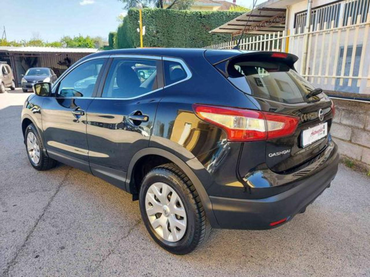 Nissan Qashqai 1.2 DIG-T Visia (3)