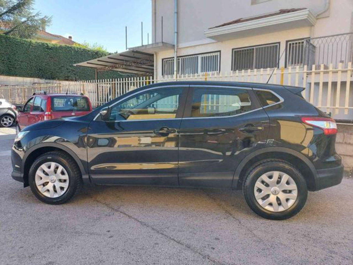 Nissan Qashqai 1.2 DIG-T Visia (8)