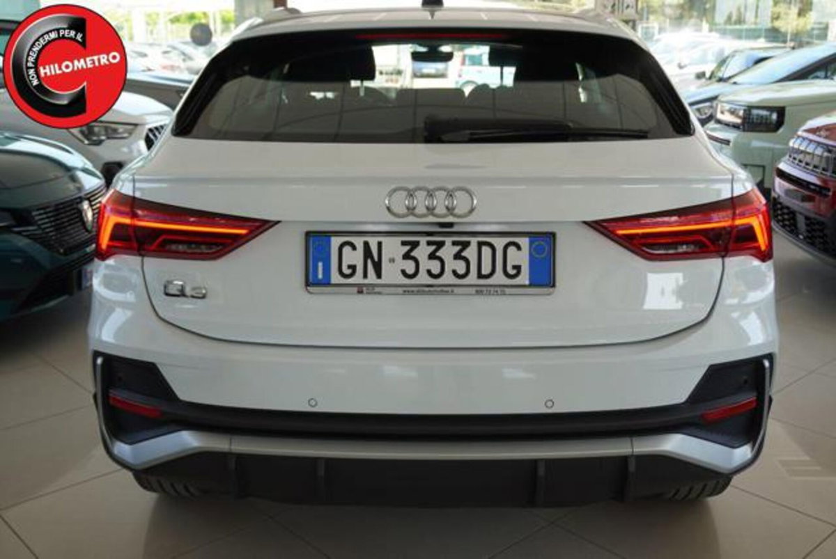 Audi Q3 Sportback 35 TDI quattro S tronic S line edition (17)
