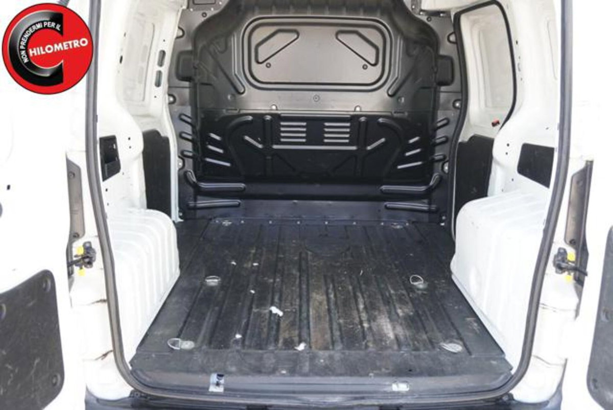 Fiat Fiorino 1.3 MJT 95CV Combinato (5)
