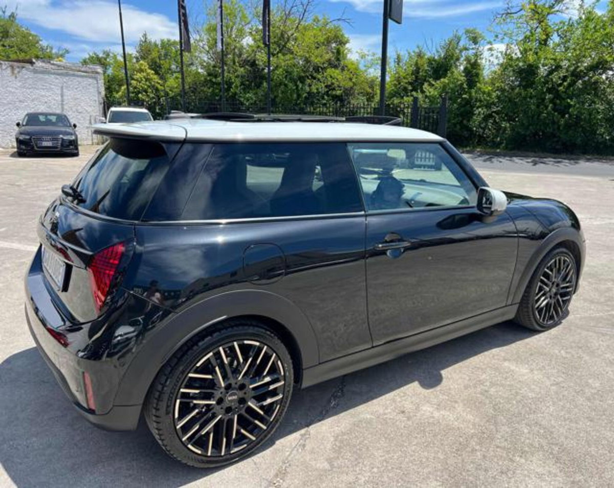 MINI Mini 2.0 Cooper S (4)