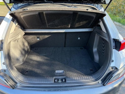 Hyundai Kona 1.6 CRDI Hybrid 48V DCT XLine (19)