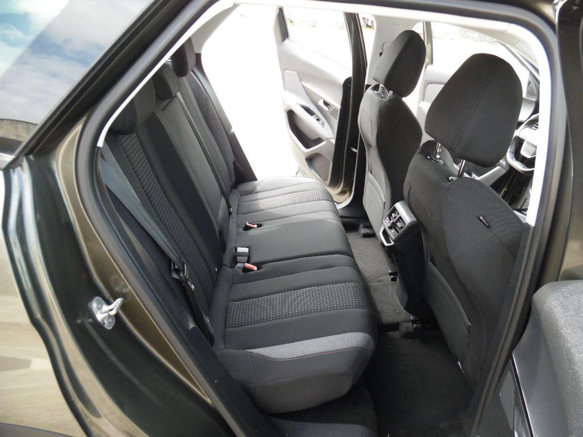 Peugeot 3008 BlueHDi 130 S&S EAT8 Active Pack (18)