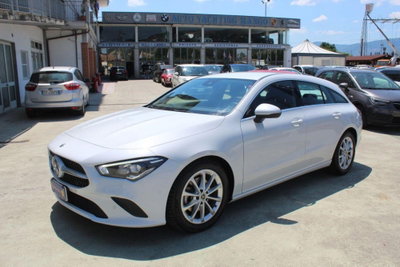 Mercedes-Benz CLA Shooting Brake 180 d Automatic Shooting Brake Premium usata