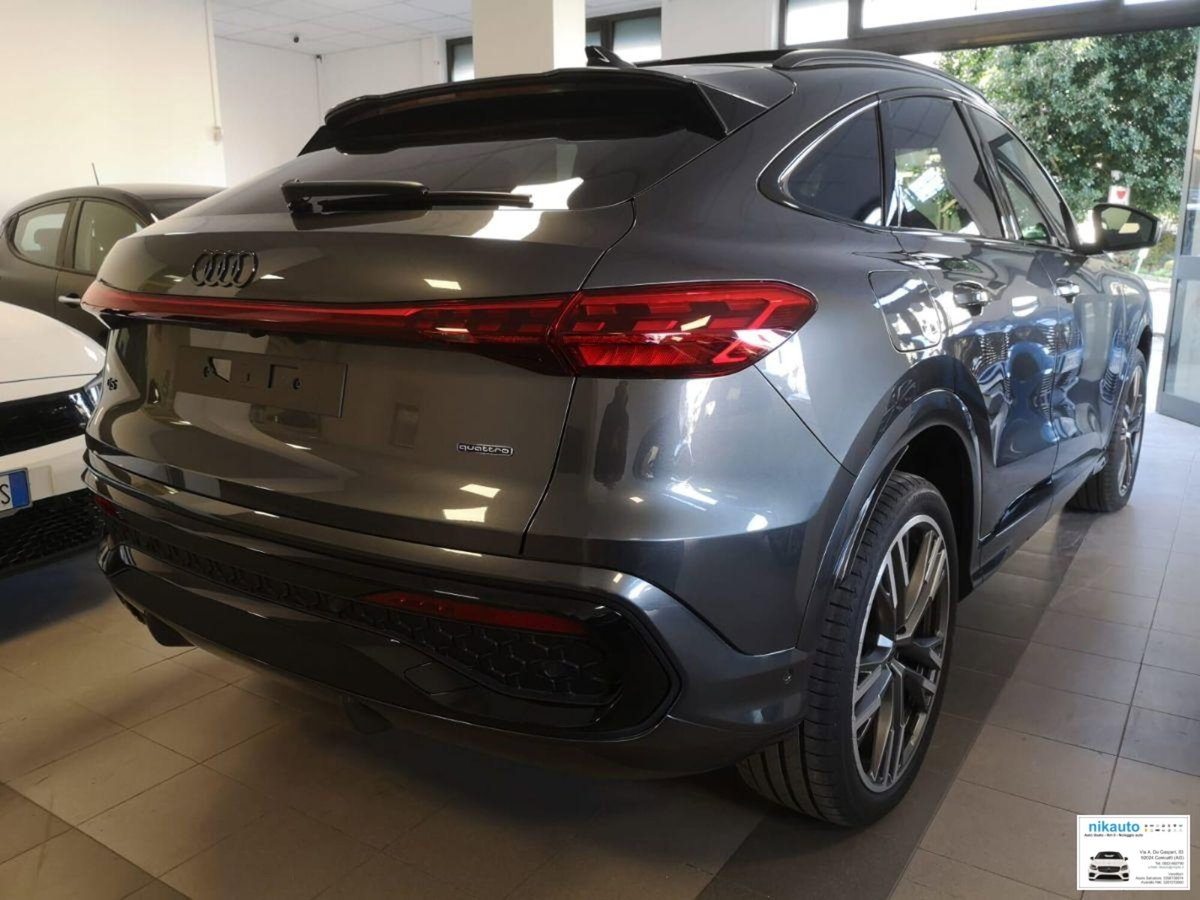 Audi Q5 Sportback 40 2.0 tdi mhev 12V S line Plus quattro s-tronic (7)