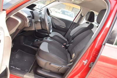 Citroen C4 Picasso 1.6 e-HDi 115 ETG6 Business (16)