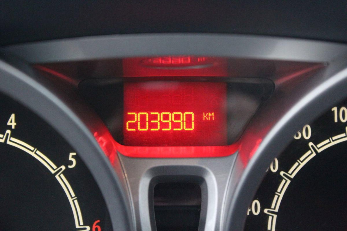 Ford Fiesta 1.4 96CV aut. 5 porte Titanium (10)
