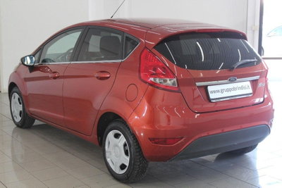 Ford Fiesta 1.4 5 porte Bz.- GPL Titanium (6)