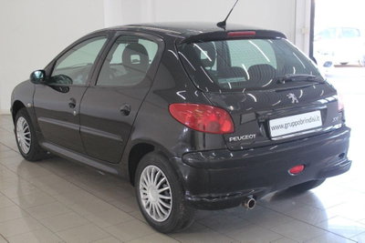 Peugeot 206 5p. Enfant Terrible (6)