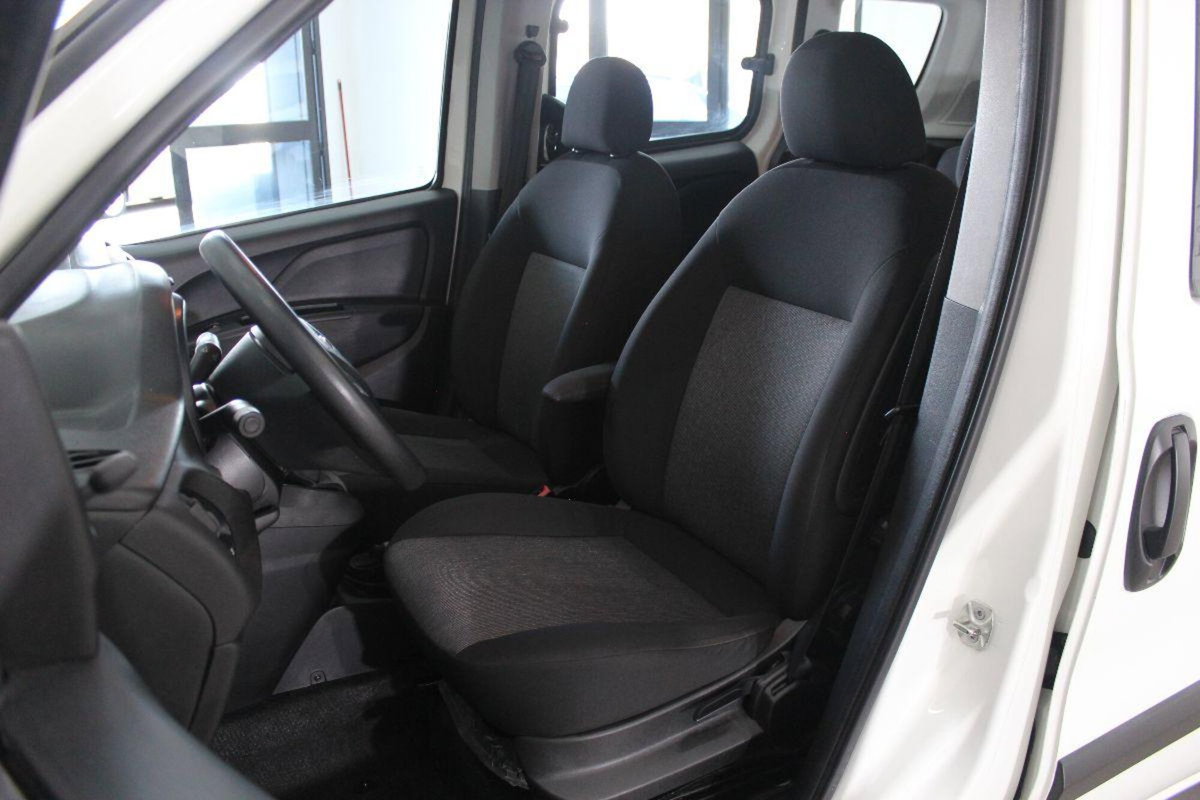 Fiat Doblò cargo combi N1 1.3 mjt 95cv CH1 Easy S&S (11)