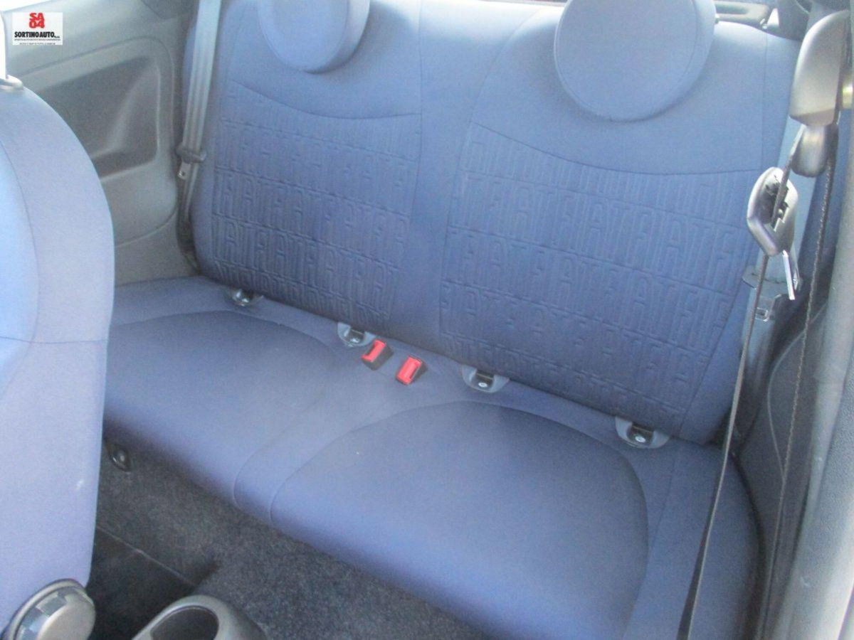 Fiat 500 1.0 Hybrid Club (13)